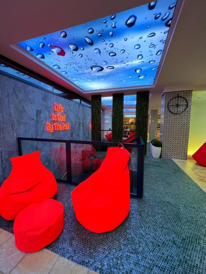 Hotel Sara & Spa Πρίστινα Εξωτερικό φωτογραφία