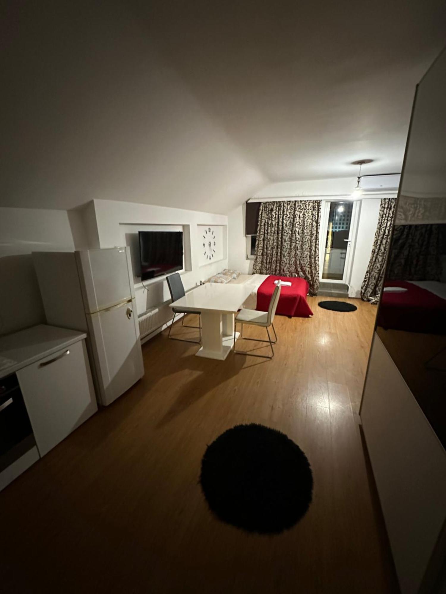 Hotel Sara & Spa Πρίστινα Εξωτερικό φωτογραφία